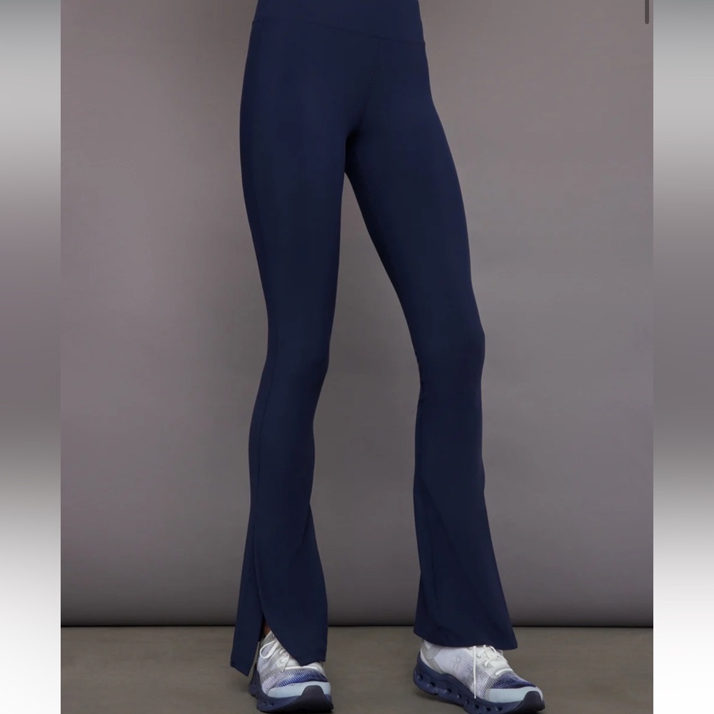 Carbon38 Split Bootcut Legging Navy - Picture 3 of 5